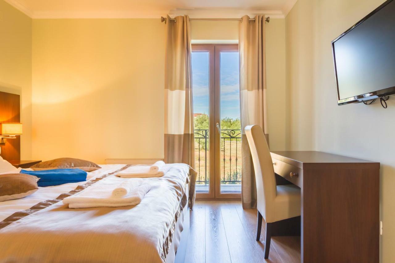 Luxury Apartments Villa Matea 1 Malinska Kültér fotó